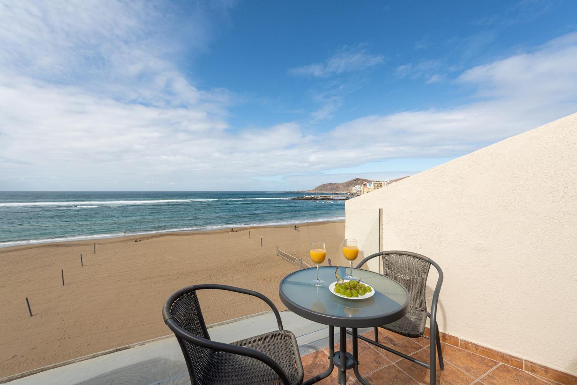 Beachfront Home Las Canteras - Sea Views Terrace لاس بالماس دي غران كاناريا المظهر الخارجي الصورة